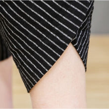 Load image into Gallery viewer, Striped Carrot Loose Wide-leg Casual Pants