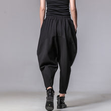 Load image into Gallery viewer, Wrinkled Banana Harem Pants