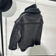 Load image into Gallery viewer, Loose Double-layer Collar Warm Fur Coat