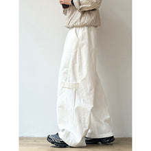 Load image into Gallery viewer, Japanese Vintage Loose-fitting Cargo Pants