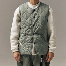 Load image into Gallery viewer, Japanese Casual Workwear Reversible Vest