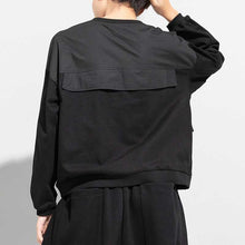 Load image into Gallery viewer, Round Neck Long Sleeve Pocket T-Shirt