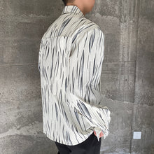 Load image into Gallery viewer, Textured Button Placket Long-sleeved Loose Shirt
