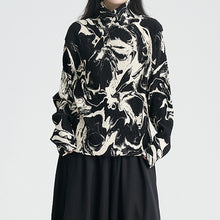 Load image into Gallery viewer, Printed Turtleneck Shirt