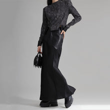 Load image into Gallery viewer, Spliced PU Leather A-line Slim Hip-hugging Skirt