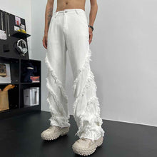 Load image into Gallery viewer, Button Frayed Fringed Jeans