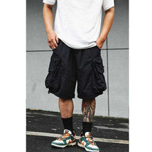 Load image into Gallery viewer, Large Pocket Zipper Casual Loose Shorts