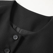 Load image into Gallery viewer, Slim Fit Crew Neck Short Vest