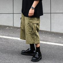 Load image into Gallery viewer, Vintage-style Multiple Pockets Cropped Trousers