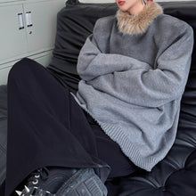 Load image into Gallery viewer, American style Distressed Spray-painted Fur Collar Sweater