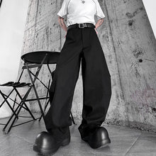 Load image into Gallery viewer, Curved Pleated Denim Cargo Pants