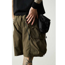 Load image into Gallery viewer, Large Pockets Loose-fitting Casual Shorts