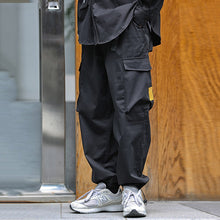 Load image into Gallery viewer, Japanese Loose Wide-leg Multi-pocket Pants