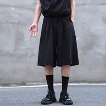 Load image into Gallery viewer, Loose Draped Three-dimensional Pleated Casual Suit Shorts