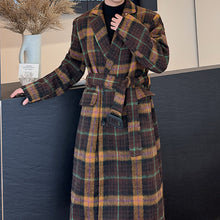 Load image into Gallery viewer, Retro Plaid Wool Mid-length Coat