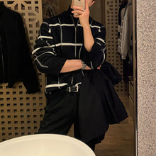 Load image into Gallery viewer, Retro Lapel Plaid Loose Casual Sweater