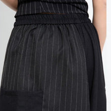 Load image into Gallery viewer, Women's Striped Spliced Elastic-waist faux Two-piece Culottes