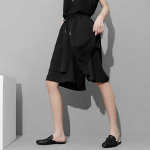 Load image into Gallery viewer, Loose Paneled Track Shorts