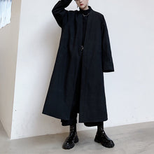 Load image into Gallery viewer, Vintage Baroque Print Patchwork Long Trench Coat