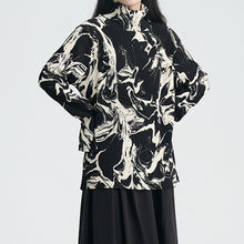 Load image into Gallery viewer, Printed Turtleneck Shirt