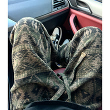 Load image into Gallery viewer, Straight Loose Knitted Jacquard Sweatpants