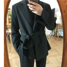 Load image into Gallery viewer, Black Belted Slim Fit Blazer