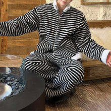 Load image into Gallery viewer, Striped Loose Casual Two-piece Suit