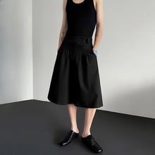 Load image into Gallery viewer, Button-embellished Draped Wide-leg Casual Suit Shorts