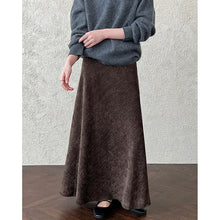 Load image into Gallery viewer, Retro Twill Brushed Midi Skirt
