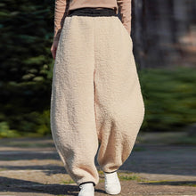 Load image into Gallery viewer, Retro Warm Thickened Scimitar Pants