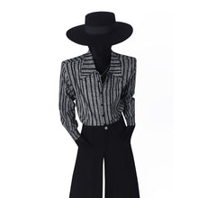 Load image into Gallery viewer, Structured-shoulder Striped Long-sleeve Shirt