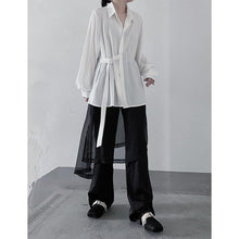 Load image into Gallery viewer, Side Button Pleated Long Sleeve Shirt
