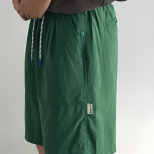 Load image into Gallery viewer, Green Japanese Waterproof Breathable Loose Casual Shorts