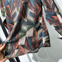 Load image into Gallery viewer, Retro Geometric Print Loose Long-sleeved Shirt