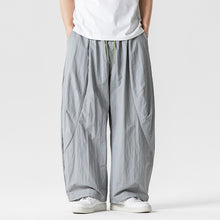 Load image into Gallery viewer, Retro Quick-drying Pleated Outdoor Trousers