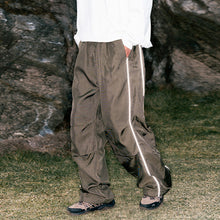 Load image into Gallery viewer, Pleated Quick-drying Reflective Strip Loose Drawstring Pants