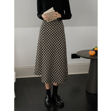 Load image into Gallery viewer, Retro Knitted Slit Skirt
