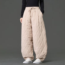 Load image into Gallery viewer, Japanese Retro Quilted Padded Loose Lantern Pants