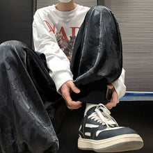 Load image into Gallery viewer, Loose Dragon Print Wide Leg Bloomers