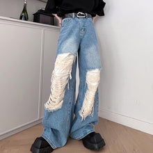 Load image into Gallery viewer, Vintage Knee Tassel Jeans
