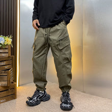 Load image into Gallery viewer, Plush Multi-pocket Cuffed Cargo Casual Pants