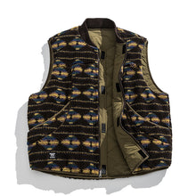 Load image into Gallery viewer, Japanese Reversible Loose Padded Warm Workwear Vest