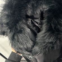 Load image into Gallery viewer, American Warm Large Fur Collar Coat
