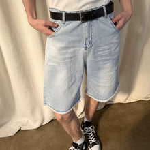 Load image into Gallery viewer, Frayed Denim Shorts