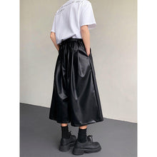 Load image into Gallery viewer, PU Leather Pleated Loose Wide-leg Cropped Trousers