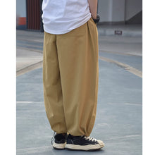 Load image into Gallery viewer, Loose-fitting Straight-leg Cropped Trousers