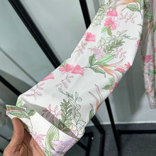 Load image into Gallery viewer, Retro Print Loose Non-iron Drape Shirt