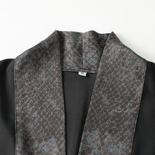 Load image into Gallery viewer, Snake Print Jacquard Retro Cardigan