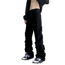 Load image into Gallery viewer, Button Frayed Fringed Jeans
