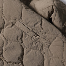 Load image into Gallery viewer, Retro Embroidery Plaid Thick Cotton Coat